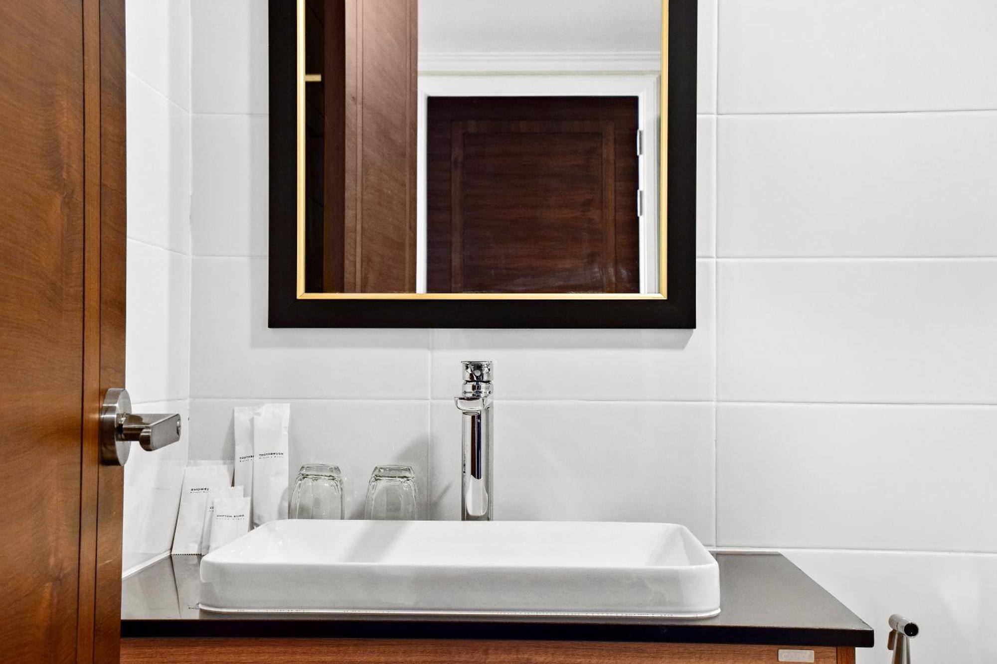 Cc Residences Bangkok Luaran gambar