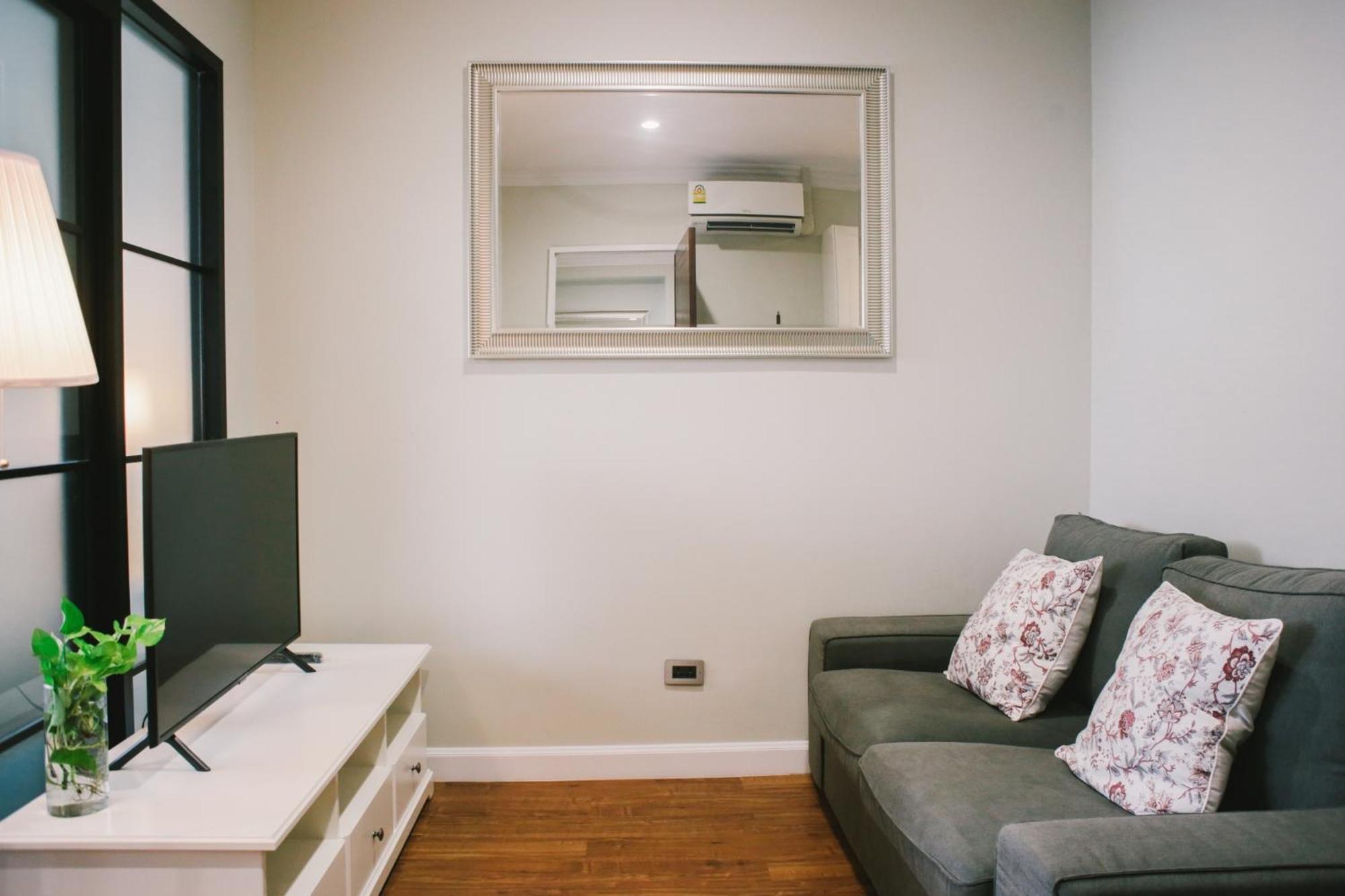 Cc Residences Bangkok Luaran gambar