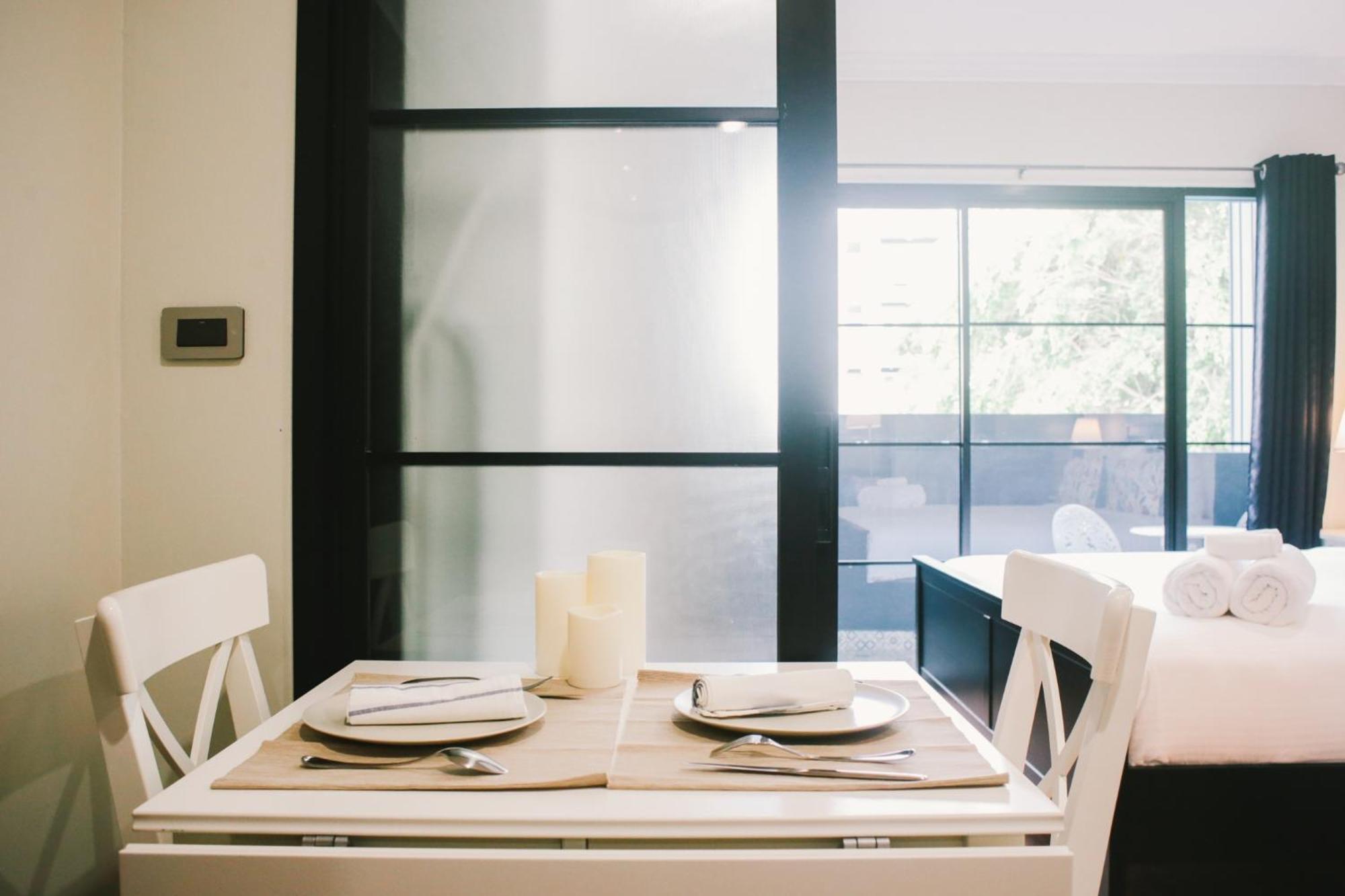 Cc Residences Bangkok Luaran gambar